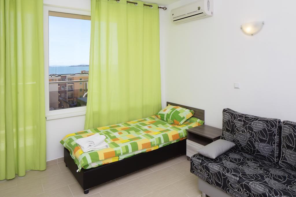 Anna Marina Apartments Sveti Vlas Exterior foto