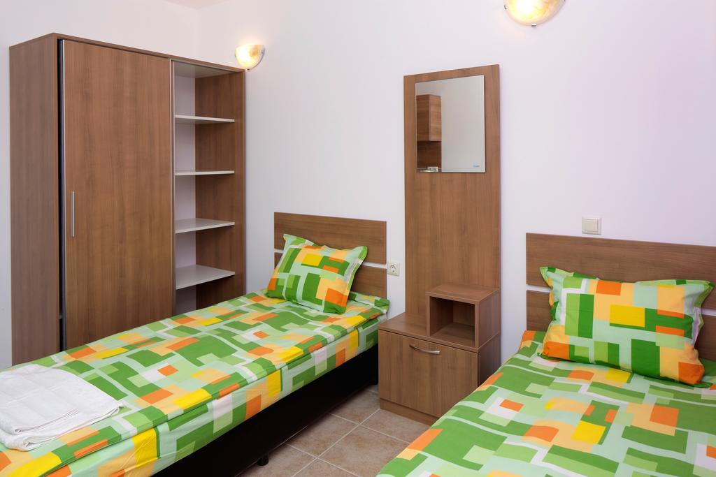 Anna Marina Apartments Sveti Vlas Exterior foto