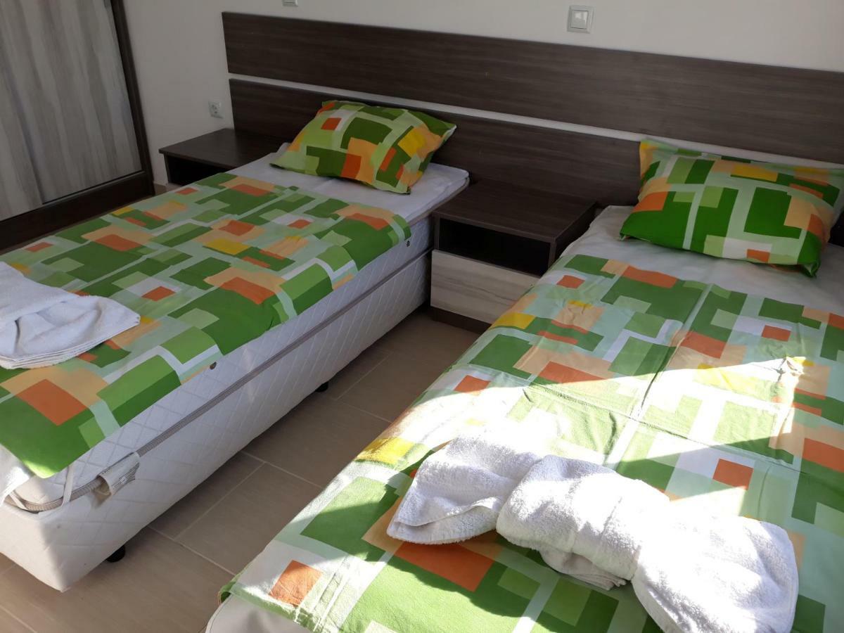 Anna Marina Apartments Sveti Vlas Exterior foto